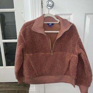 Joy Lab mauve fleece lined Sherpa pull over